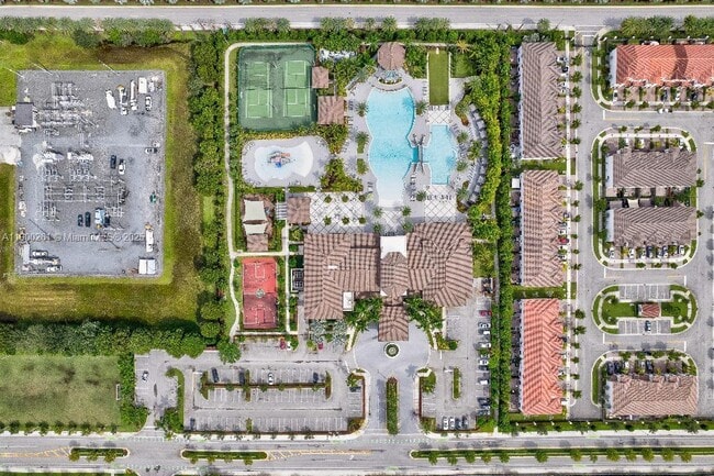 Building Photo - 7925 NW 104th Ave