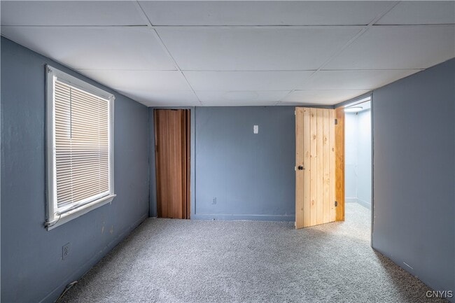 Building Photo - 111 N Frankfort St