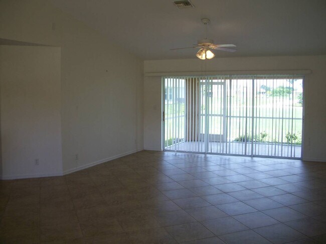 Building Photo - 229 NW 1st St