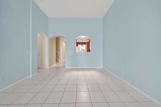 Building Photo - 7880 Lake Sawgrass Loop