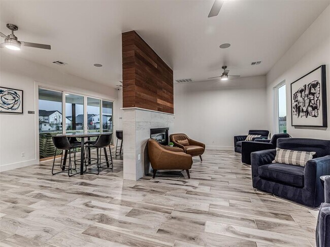 Building Photo - 2548 NW 131st St