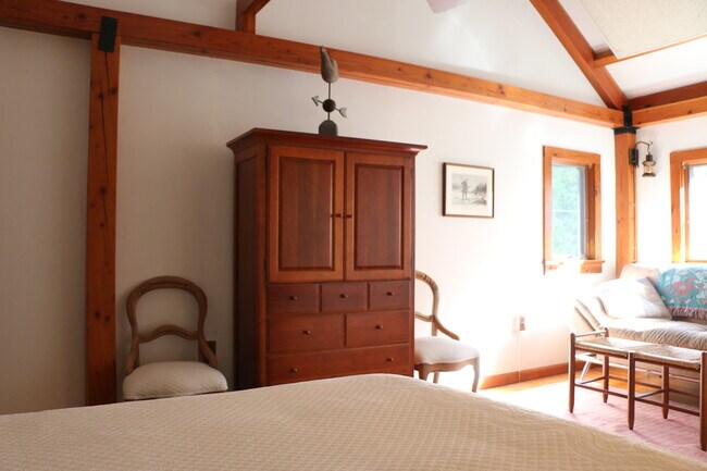 Building Photo - 104 Underwood Rd