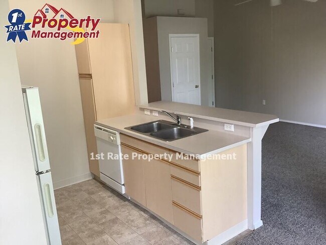 Building Photo - 6350 W Corsair Ln