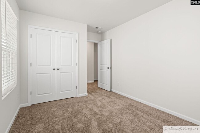 Building Photo - 441 Pepperbush Ln