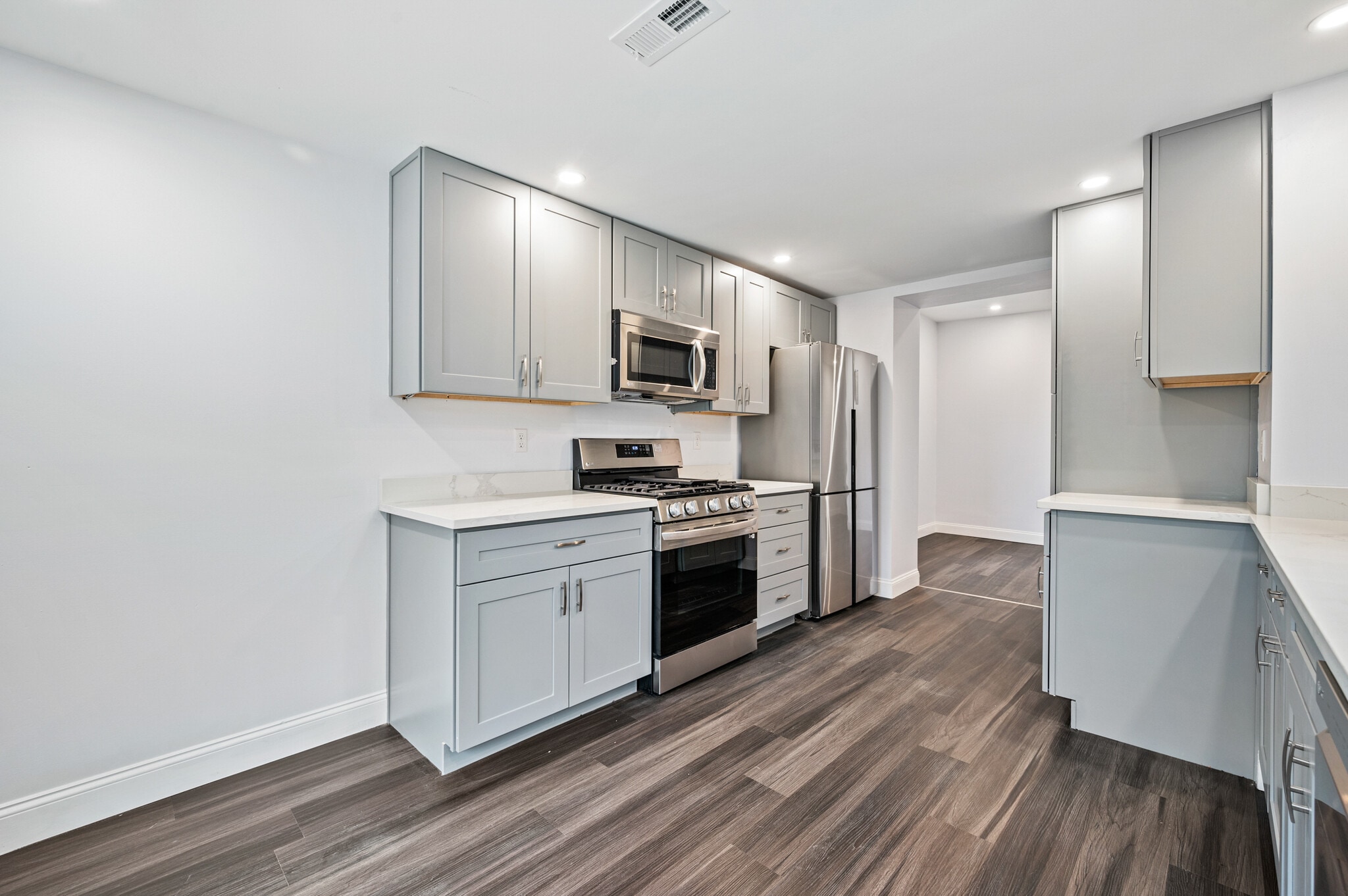 Building Photo - 318 Laurel St