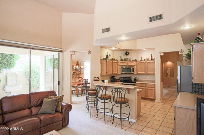 Building Photo - 4639 N Clear Creek Dr