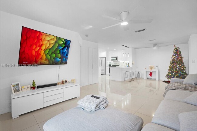 Building Photo - 11211 W Atlantic Blvd