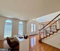 Building Photo - 5117 Sante Fe Ct