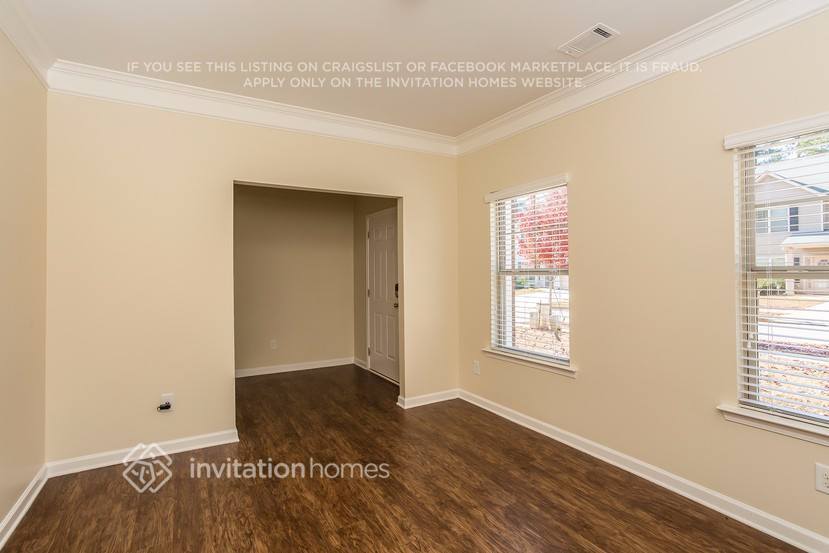 Building Photo - 4830 Medlock Trail Ct SW
