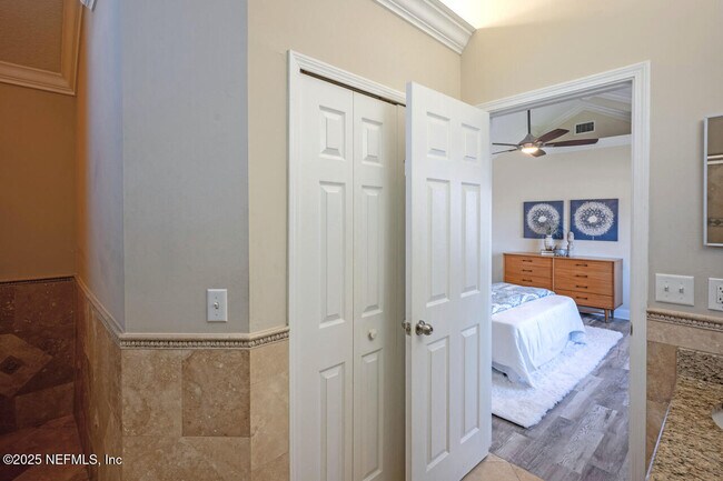 Building Photo - 2958 Lantana Lakes Dr E