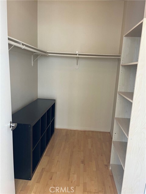 Building Photo - 175 S Lake Ave