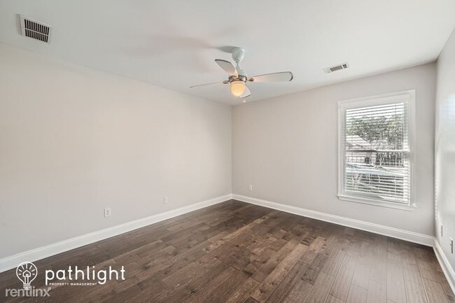 Building Photo - 5 br, 3 bath House - 2614 Dolostone Way UNIT