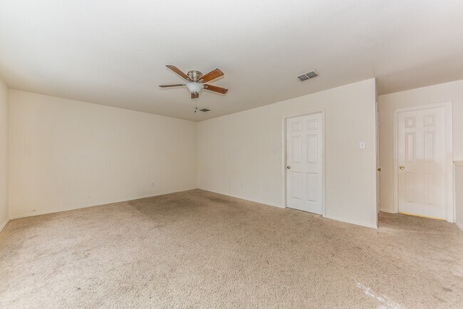 Building Photo - 2905 Frontier Ln