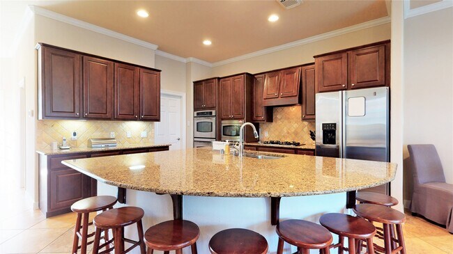 Building Photo - 26 Islewood Blvd