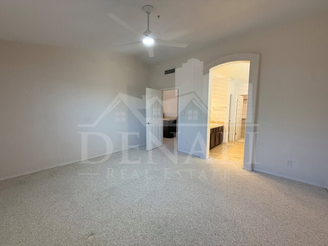 Building Photo - 14204 N 100th Pl