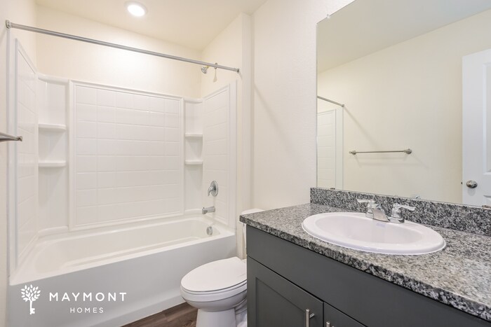 Building Photo - 13433 Oneida Ln