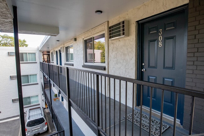 Property Exterior - Walkways - Roman Villa Apartments