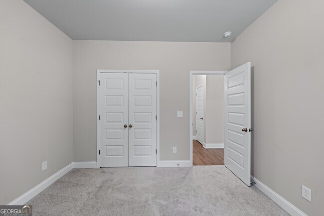 Building Photo - 3907 Lockaby Way