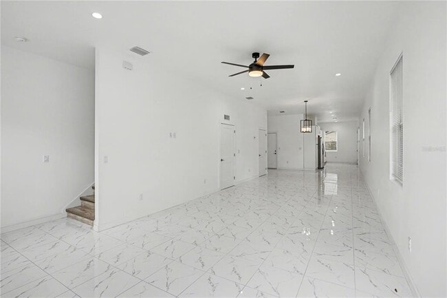 Building Photo - 2328 W Spruce St