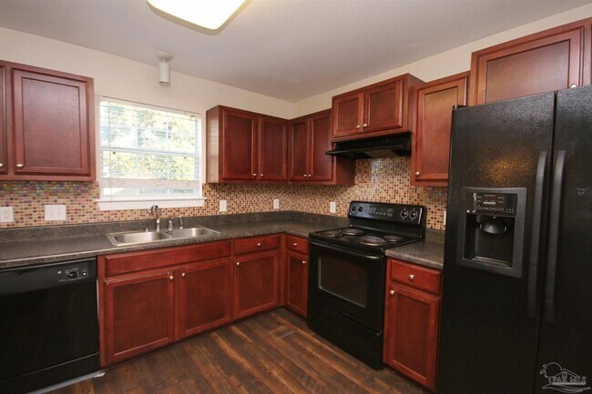 Building Photo - 6361 Parakeet Trail