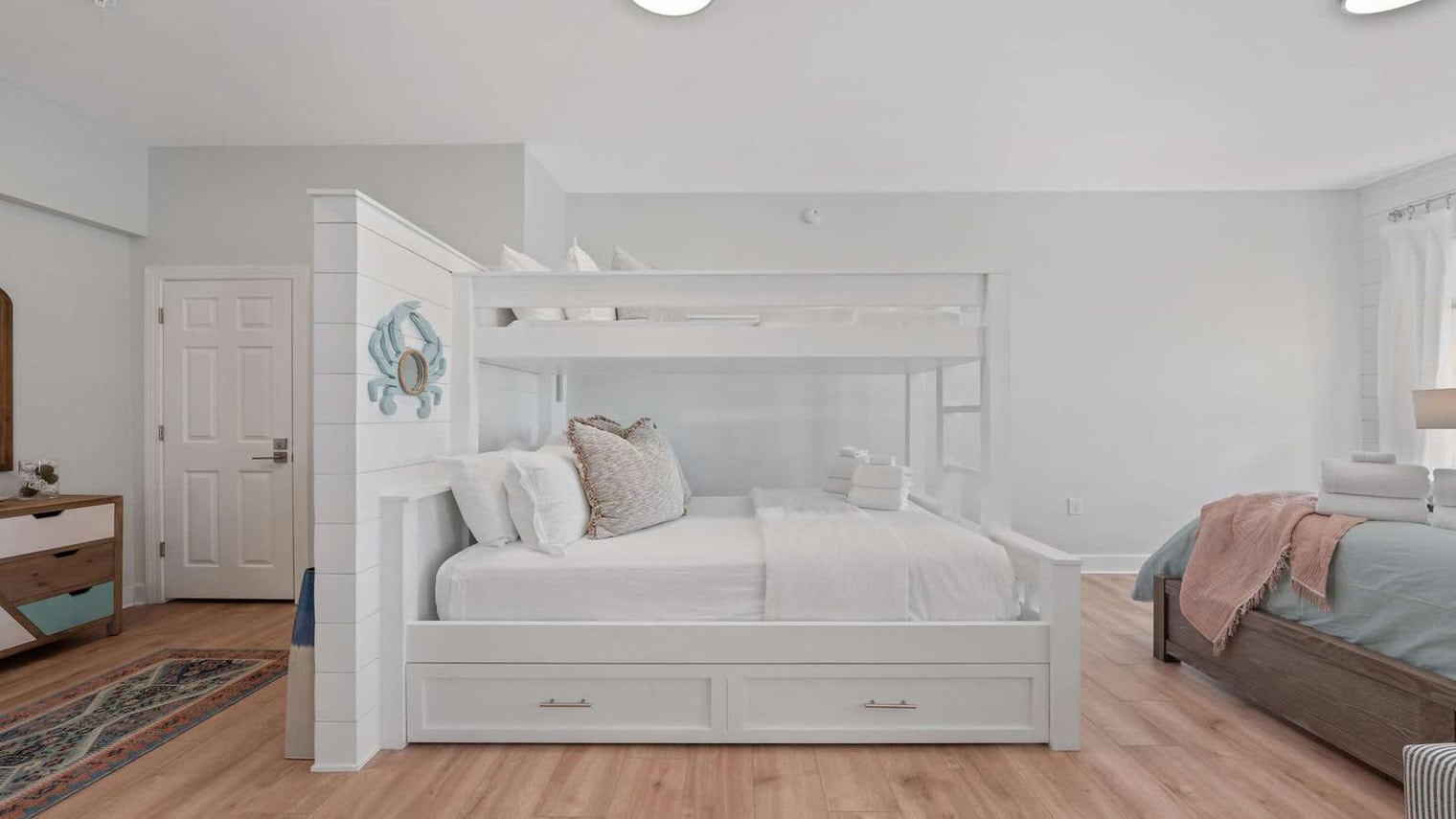 Building Photo - 10343 E County Hwy 30A