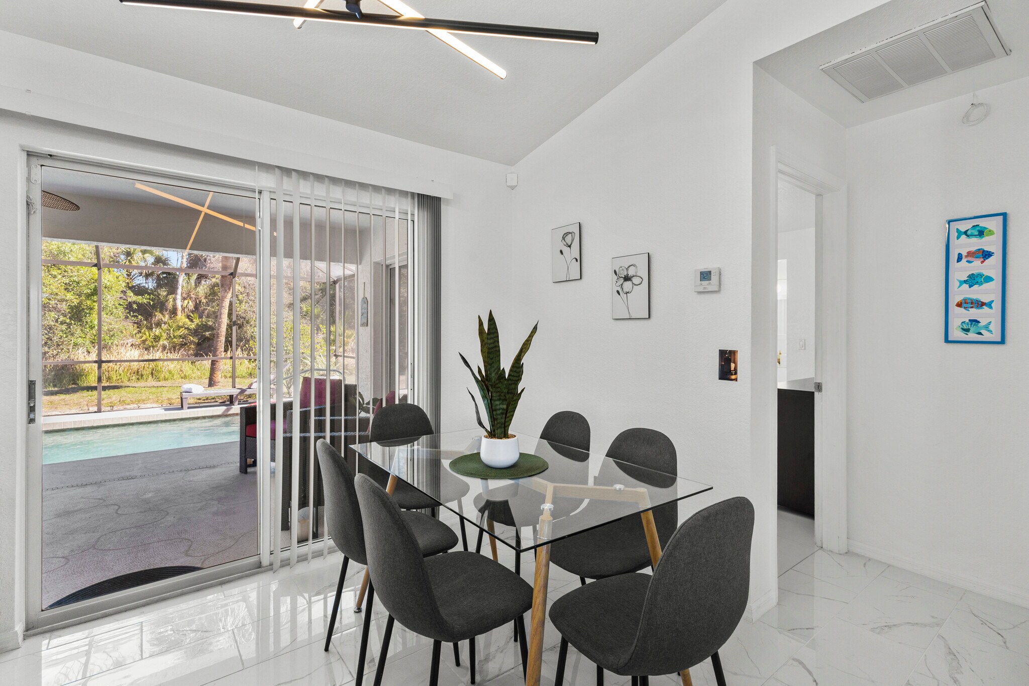 Building Photo - 3620 Candia Ave