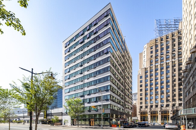Building Photo - 10 Commerce