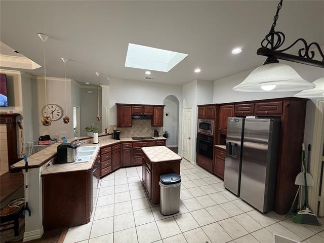 Building Photo - 703 Chandler Ct