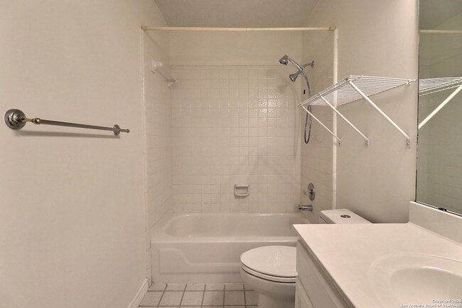 Building Photo - 8534 Timber Lodge