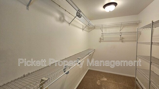Building Photo - 770 Tufts Ave E