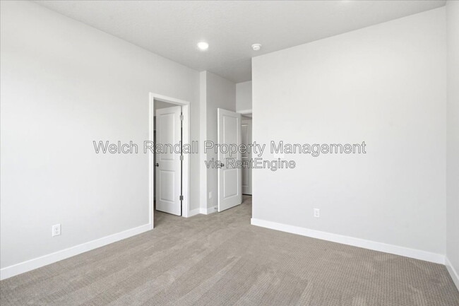 Building Photo - 1452 Pleasant View Dr