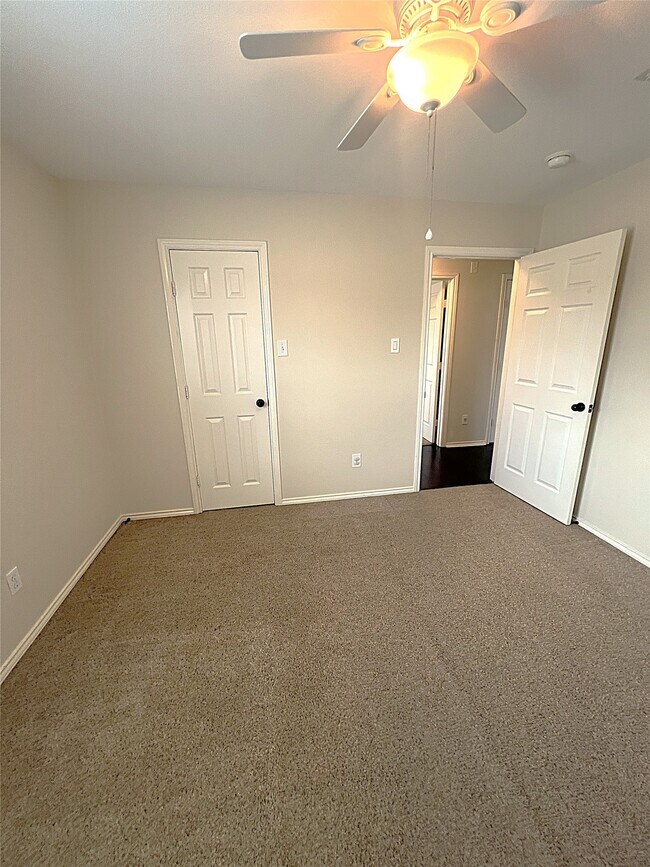 Building Photo - 12919 Cascadia Knoll Ct