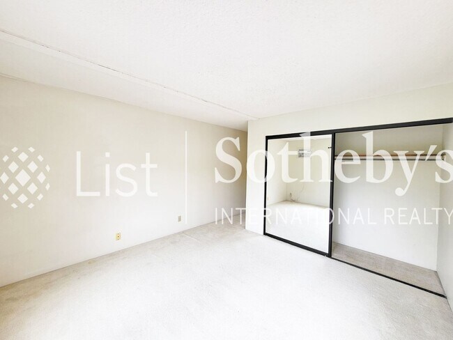 Building Photo - Healani Gardens 314  |  Kaneohe, HI