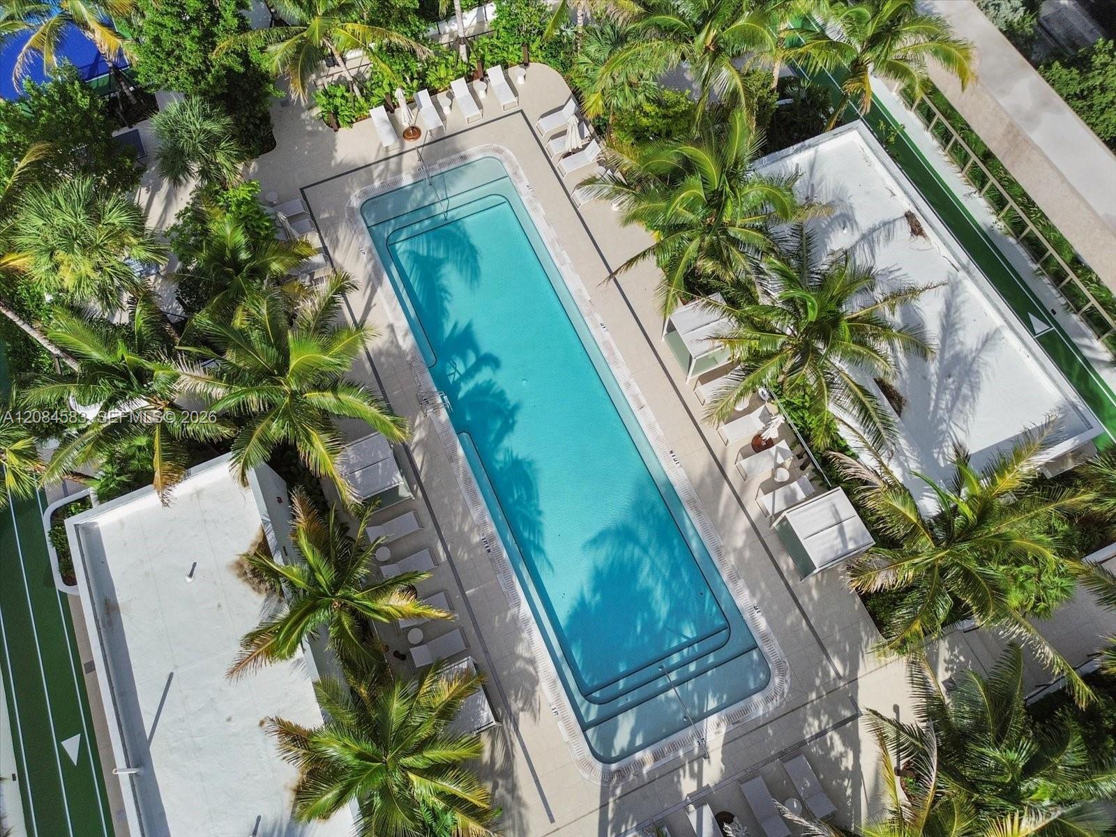 Building Photo - 2200 Brickell Ave