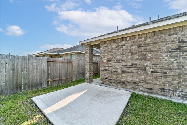 Building Photo - 5626 Tabula Rasa Dr