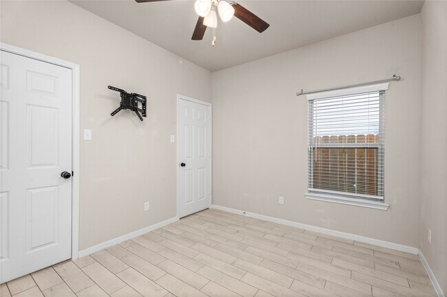 Building Photo - 24717 Teton Holw Trl