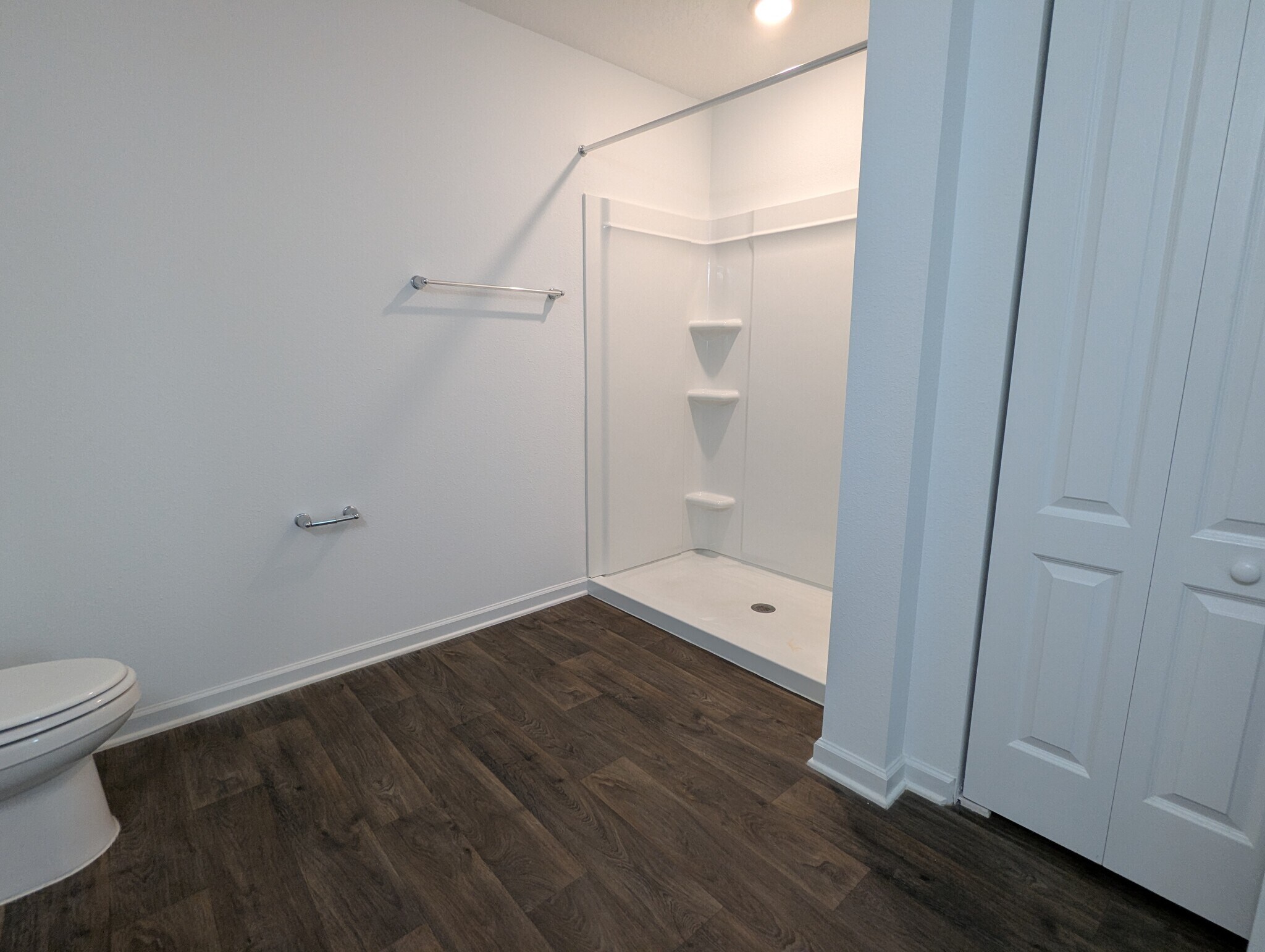 Building Photo - 137 Encanto Way