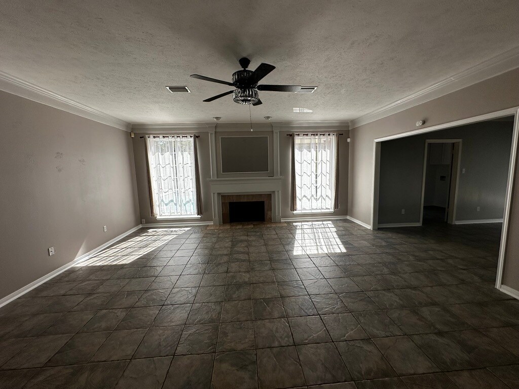Building Photo - 4103 Pebble Beach Dr