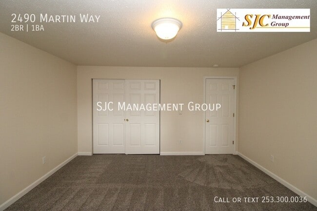 Building Photo - 2490 Martin Way