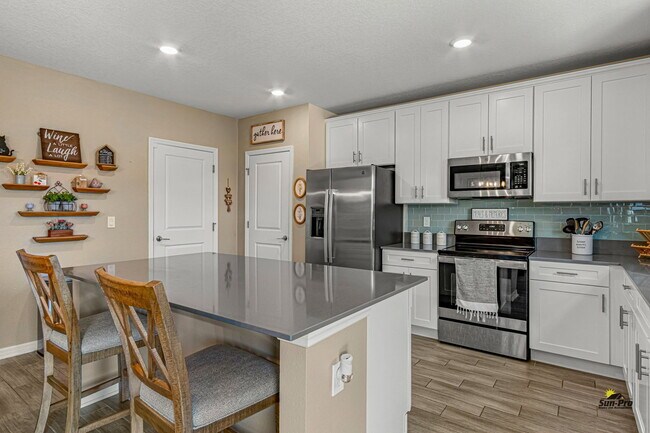 Building Photo - 1164 Sand Trap Ct