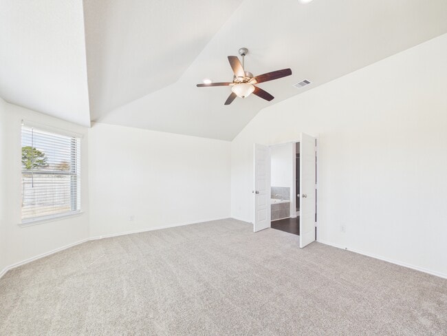 Building Photo - Brisa