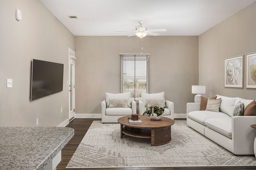 Interior Photo - Grand Park Luxury Apartments