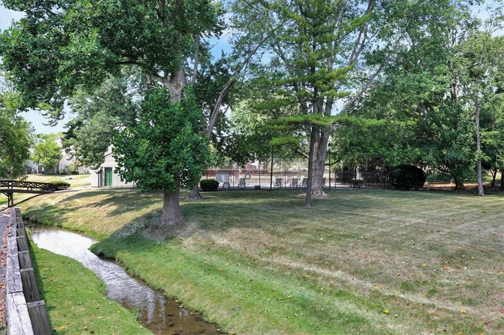 Building Photo - 9572 Maple Way