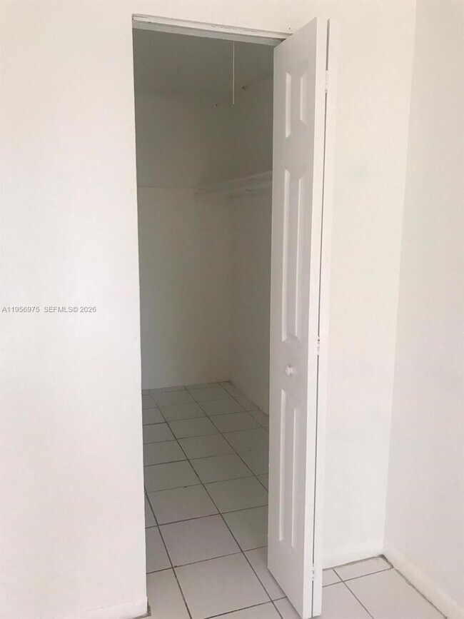 Building Photo - 1251 NE 108th St