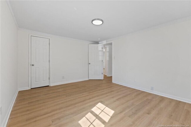 Building Photo - 5109 Higgins St