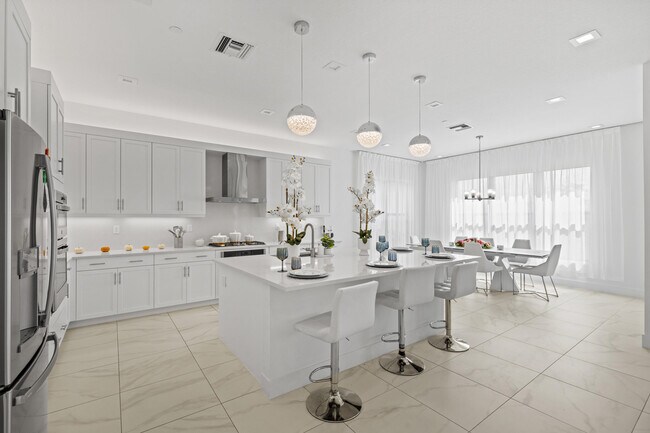 Building Photo - 12884 Wingspan Ct