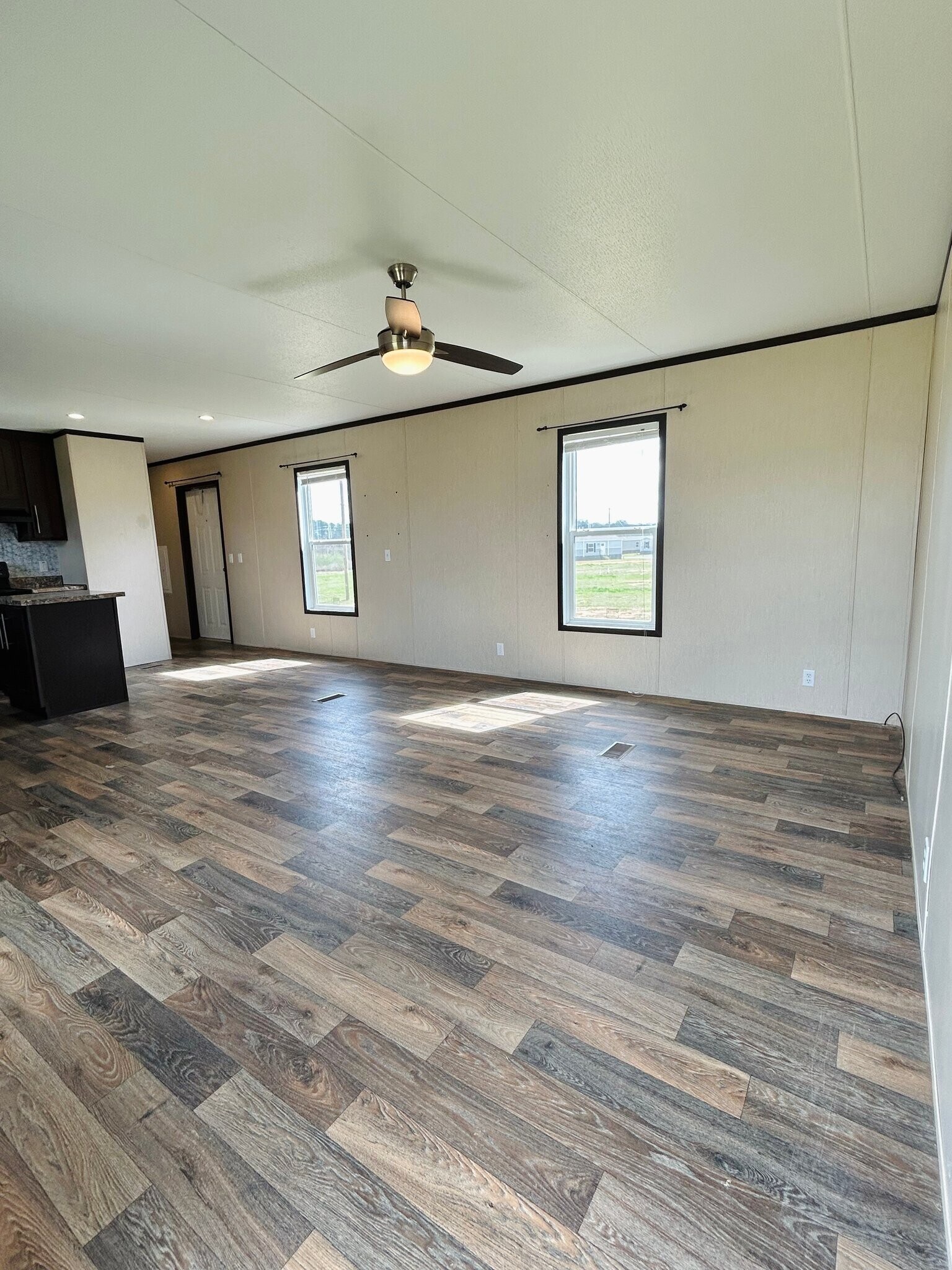 Building Photo - 3000 Lee Rd 10