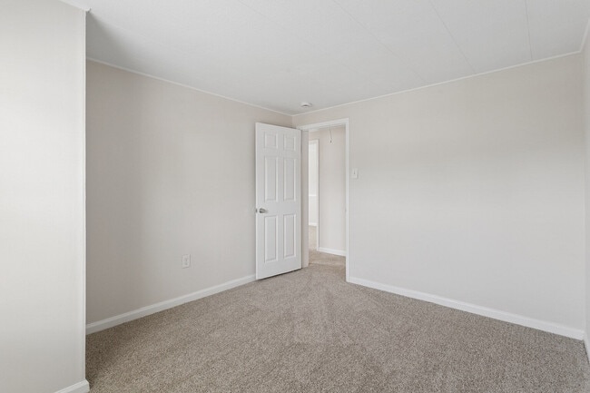 Building Photo - 30 Girard Ave