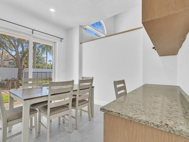 Building Photo - 3715 Starboard Ave