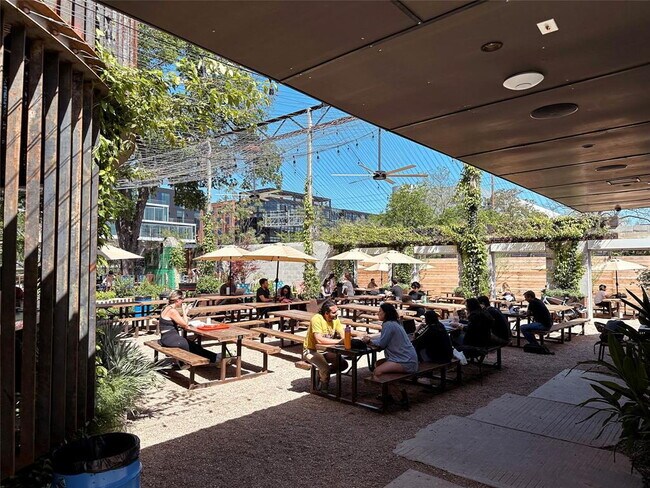 Building Photo - Stylish Furnished Loft Steps from Downtown